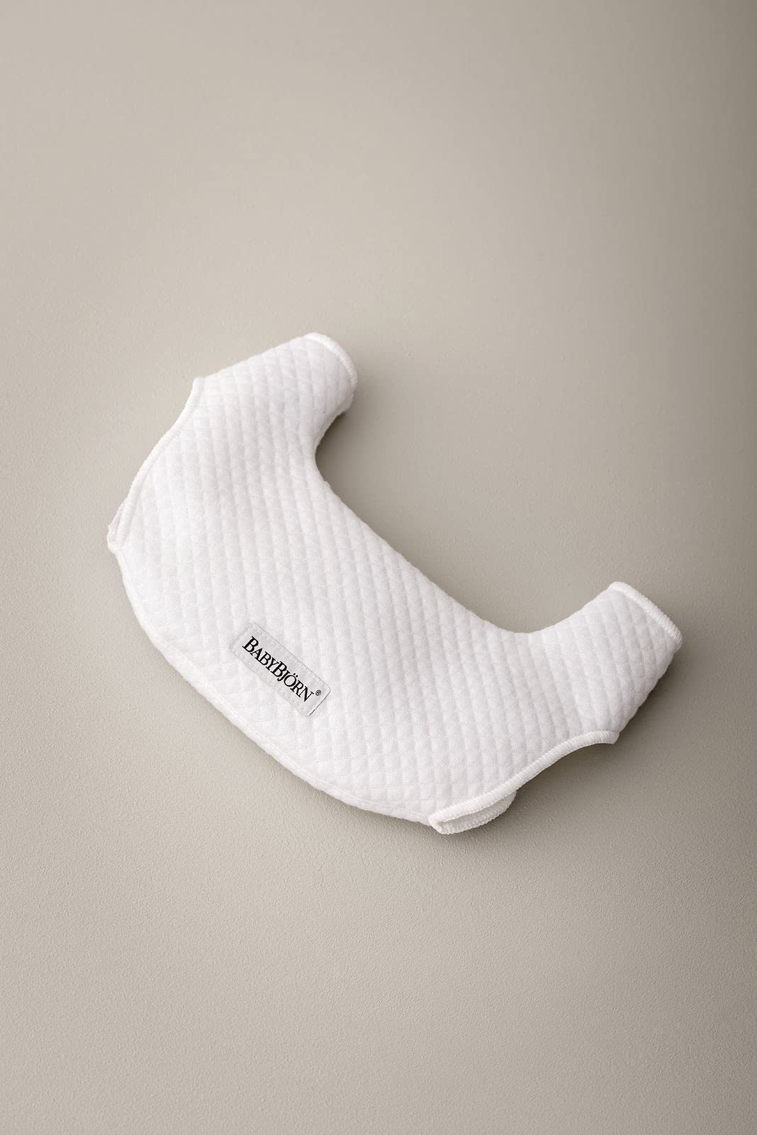 BabyBjörn Bib protecting a baby carrier during an outing